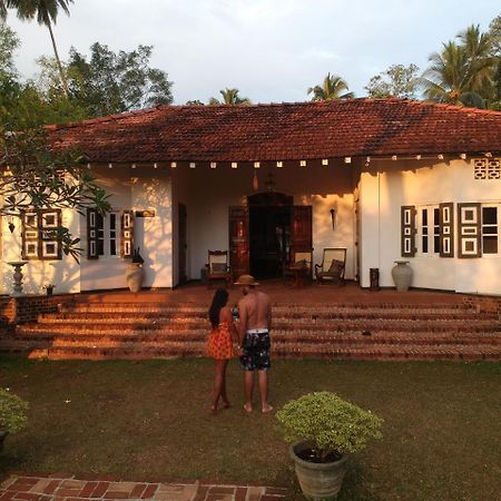 Templeberg Bed & Breakfast Walahanduwa ภายนอก รูปภาพ