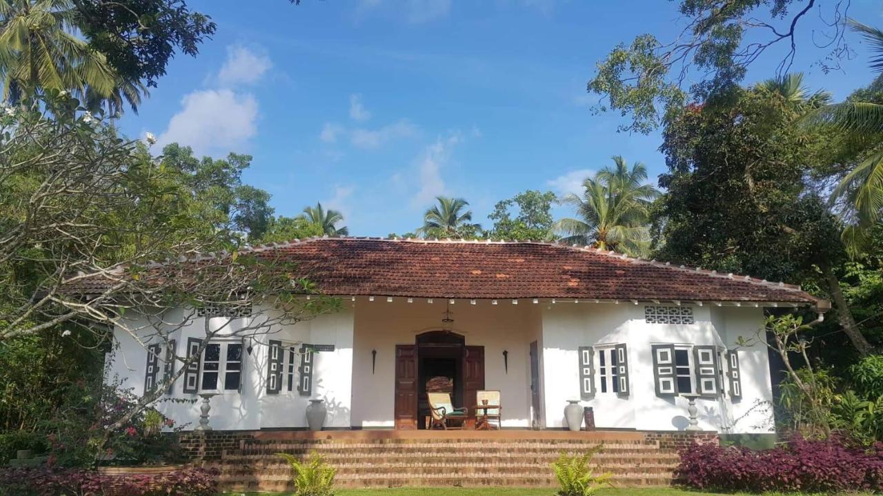 Templeberg Bed & Breakfast Walahanduwa ภายนอก รูปภาพ
