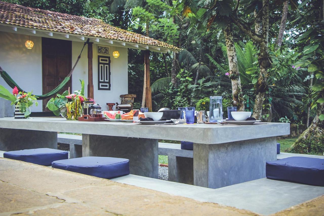 Templeberg Bed & Breakfast Walahanduwa ภายนอก รูปภาพ